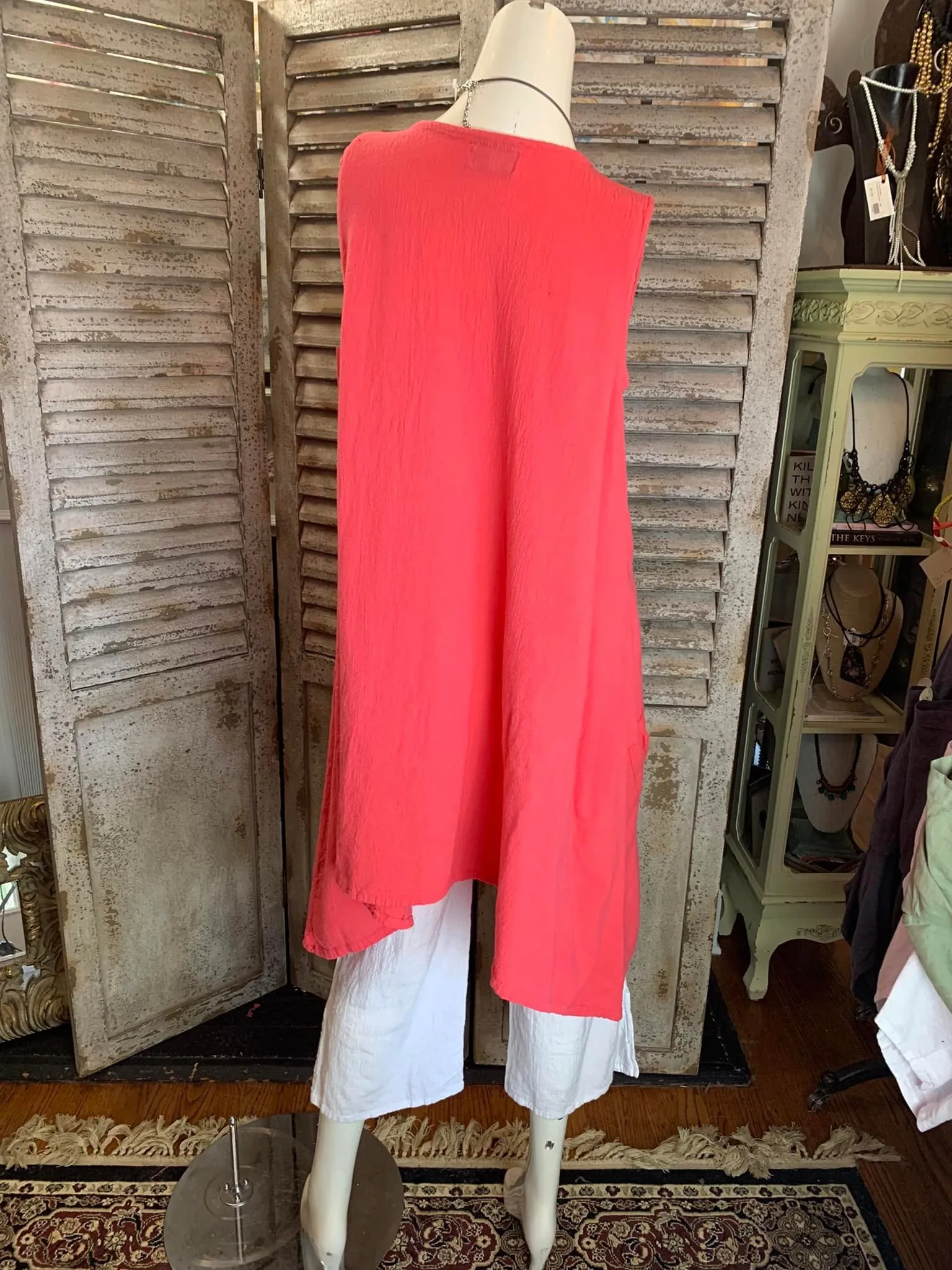 7709 Petirrojo Tank Blouse-Salmon