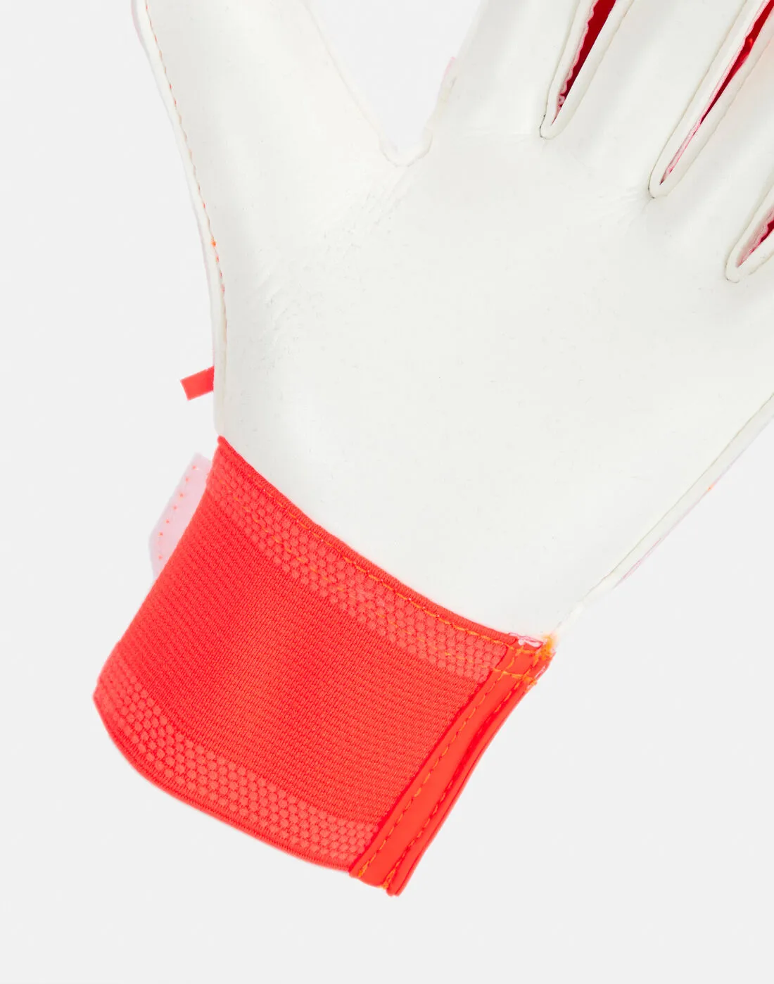 adidas Kids Predator Train Finger Safe Goalkeeper Gloves