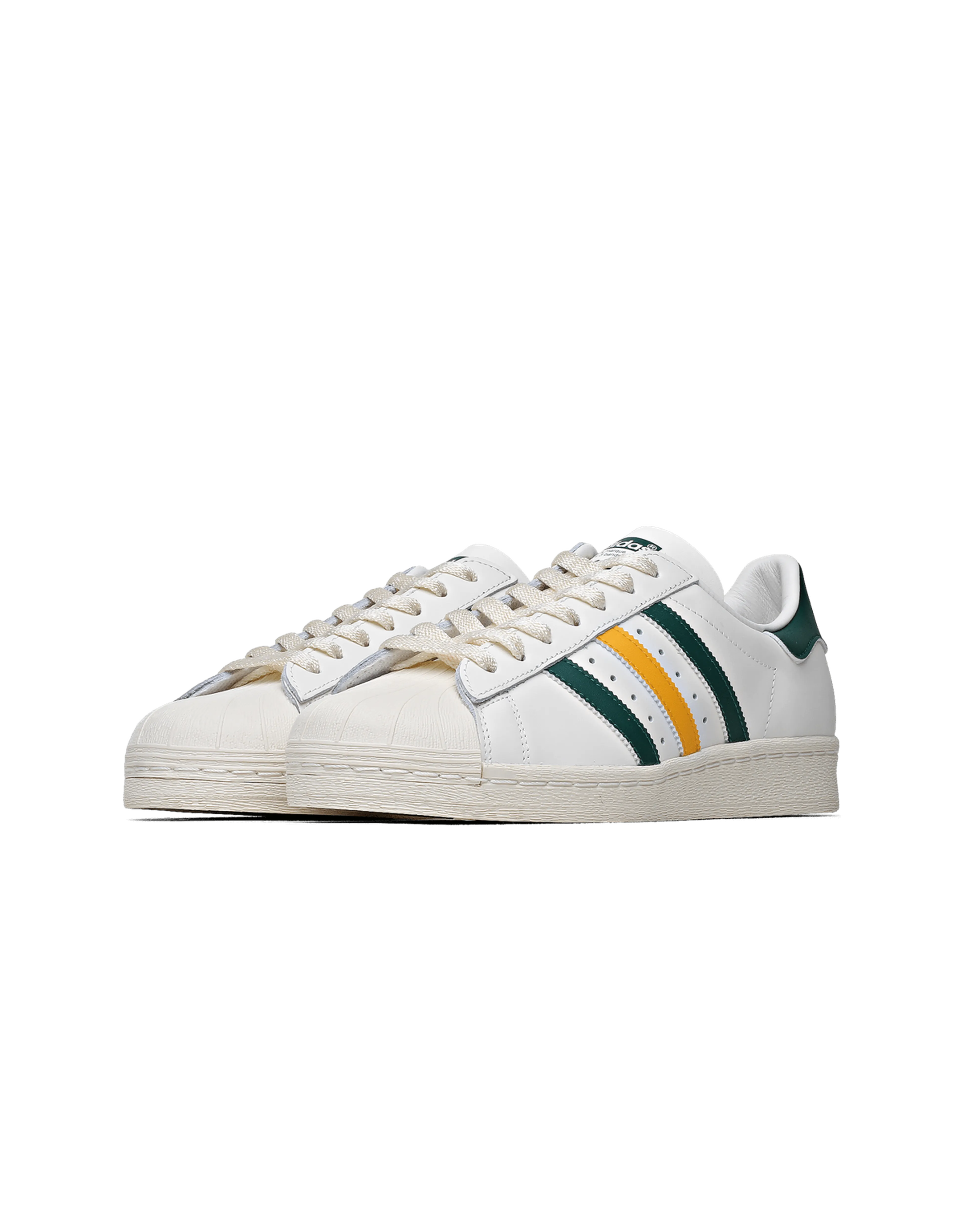 adidas     Superstar 82  