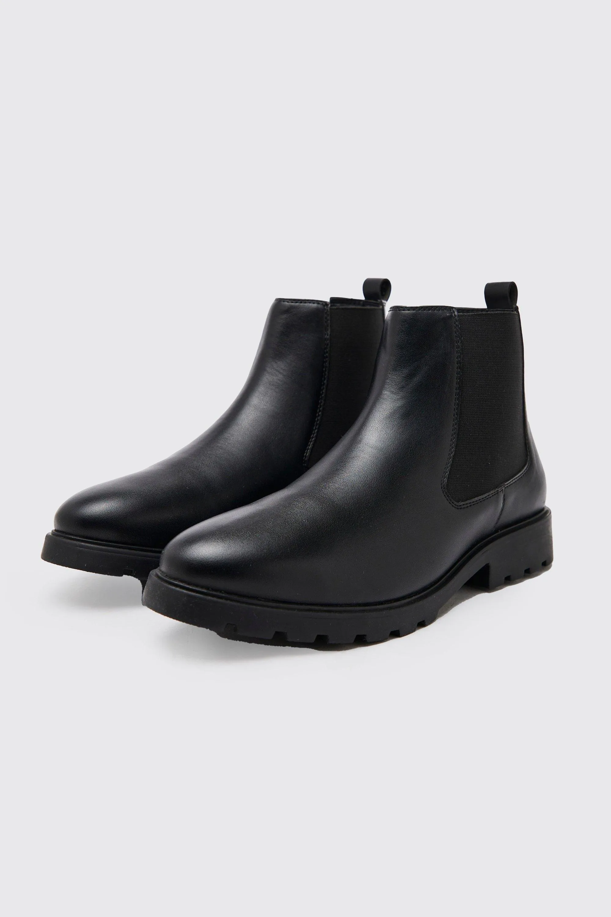 Angled Gusset Chelsea Boot | boohooMAN UK