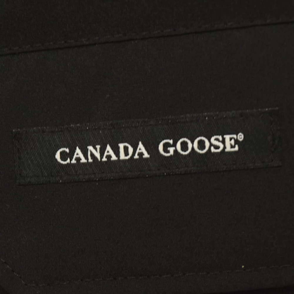 Canada Goose Chilliwack Deposit - Authentic Luxury Designer