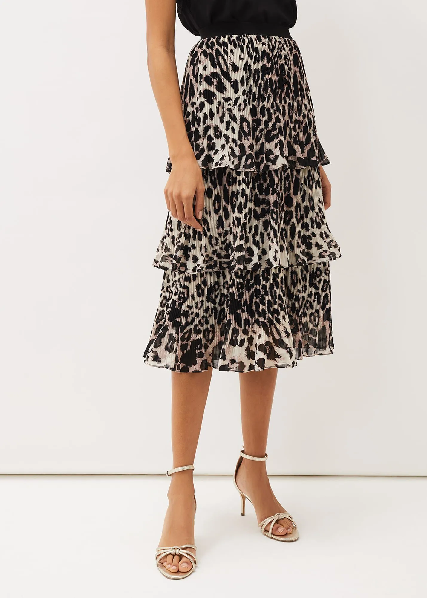 Chelsie Leopard Tiered Skirt