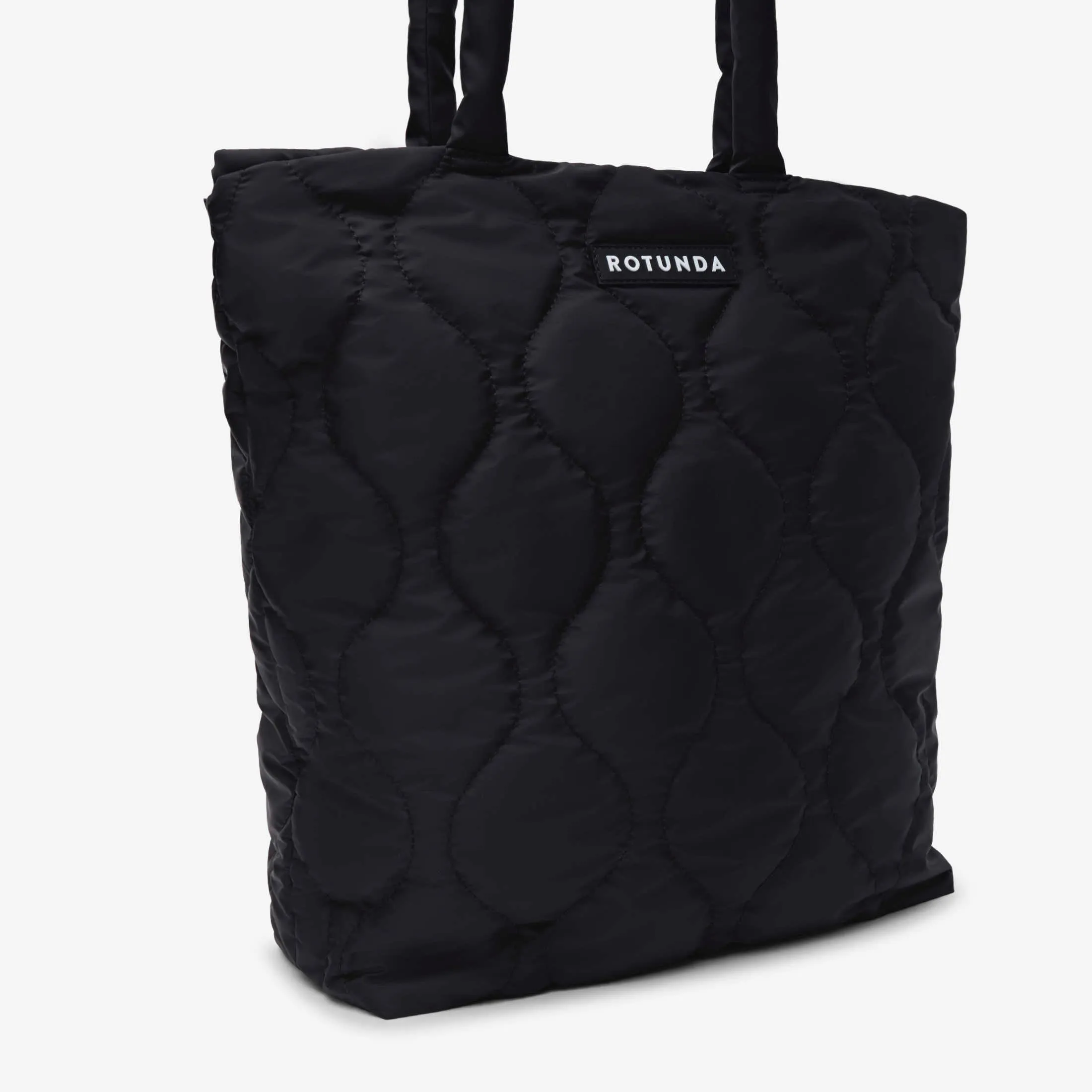 Daira Classic Tote Black