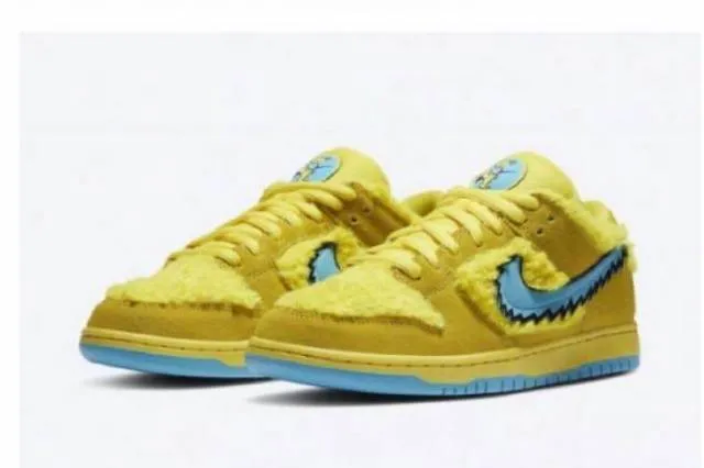 Grateful Dead x Nike SB Dunk Low Yellow