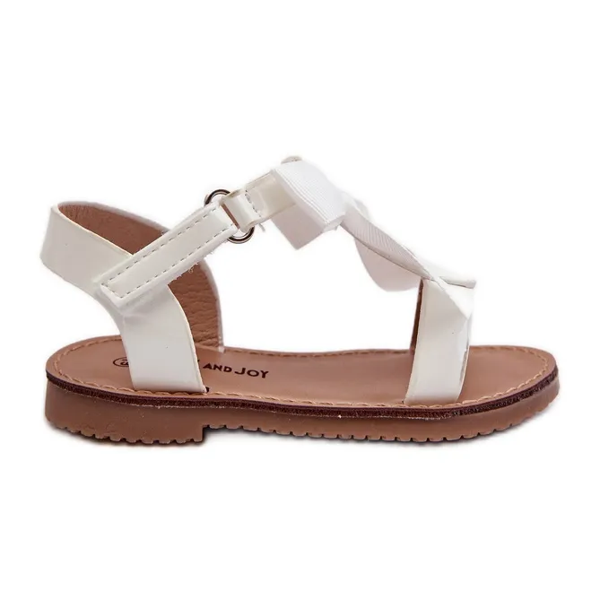 Lacquered children's sandals with a Velcro bow, white Joratia