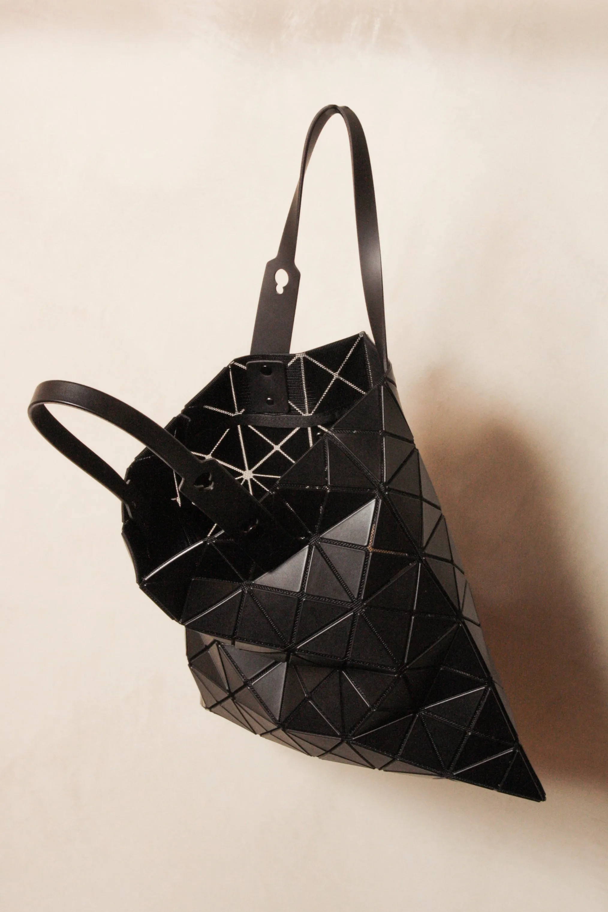 Lucent Matte Tote Black