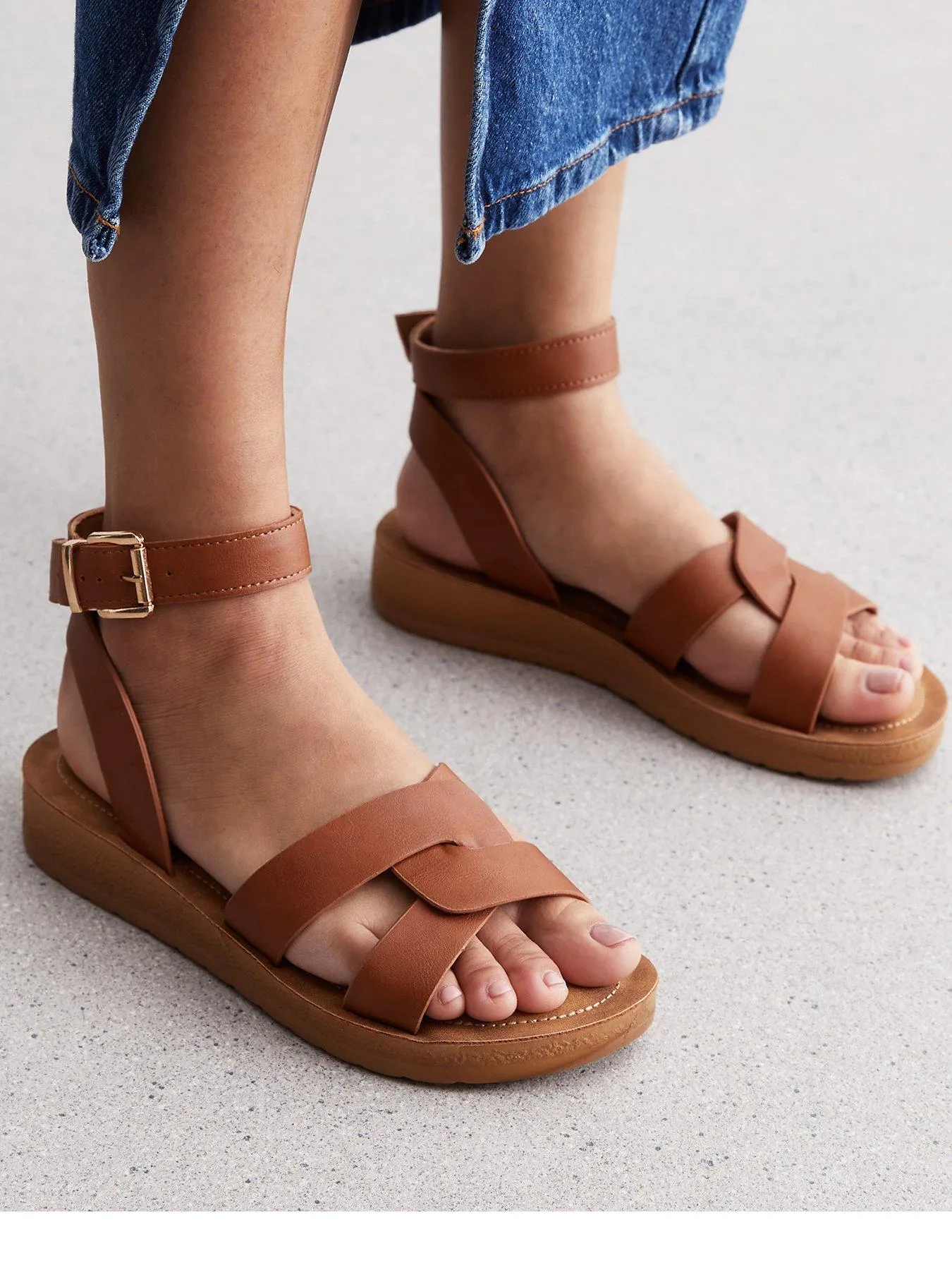 New Look Wide Fit Tan Leather-look 2 Part Footbed Sandals