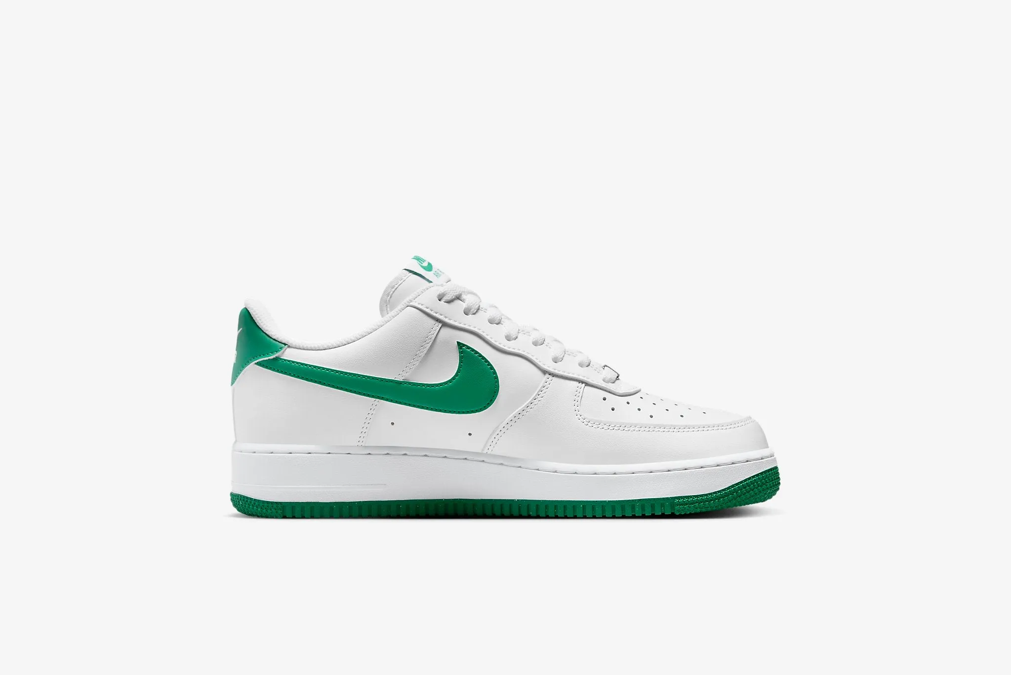 Nike Air Force 1 '07 M - White / Malachite