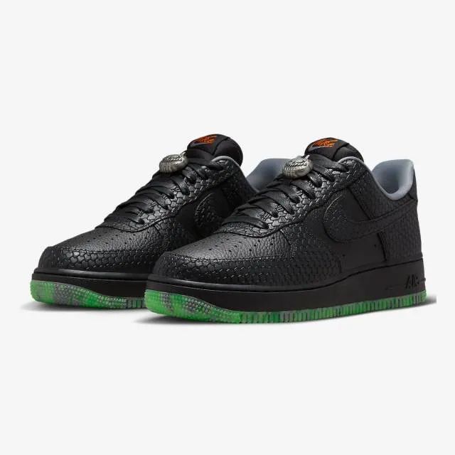 Nike air force 1 low premium (halloween headless horseman/ black/ black/ smoke grey/ campfire orange