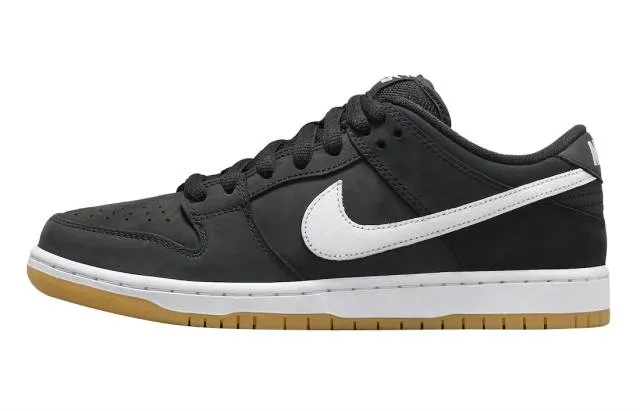 Nike sb dunk low black gum