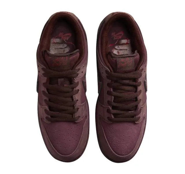 Nike sb dunk low city of love burgundy crush