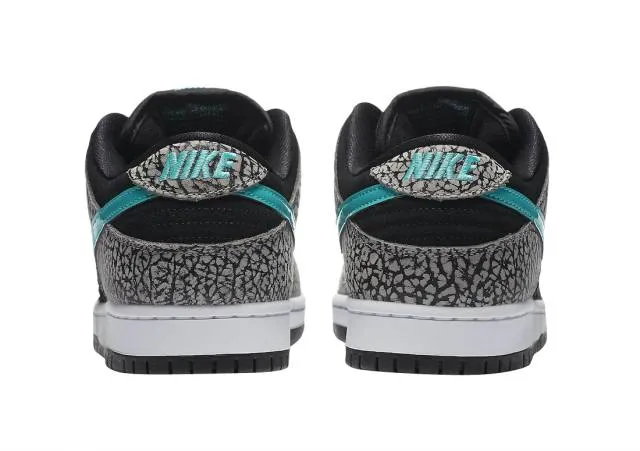 Nike sb dunk low elephant