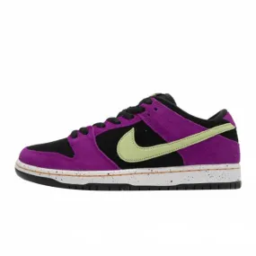 Nike sb dunk low red plum