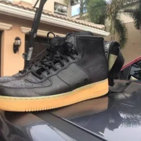 Nike special field air force 1 mid black gum