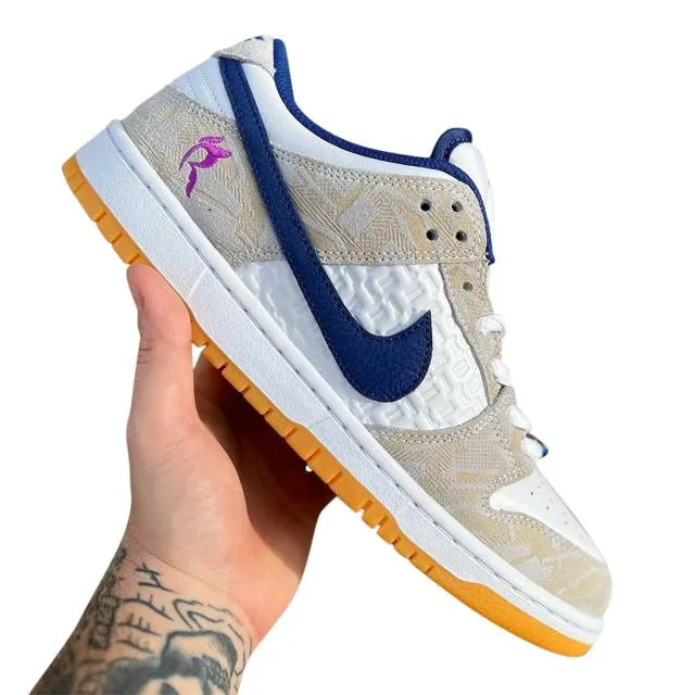 Rayssa leal x nike sb dunk low