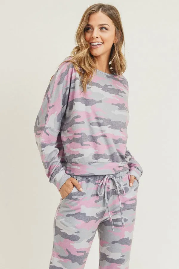 Relaxed Camo Print Pullover Top