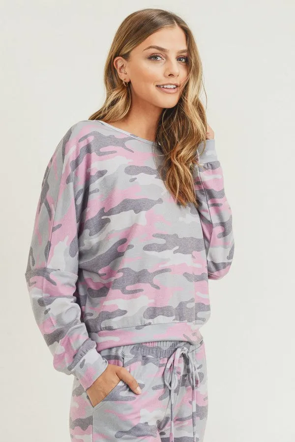 Relaxed Camo Print Pullover Top