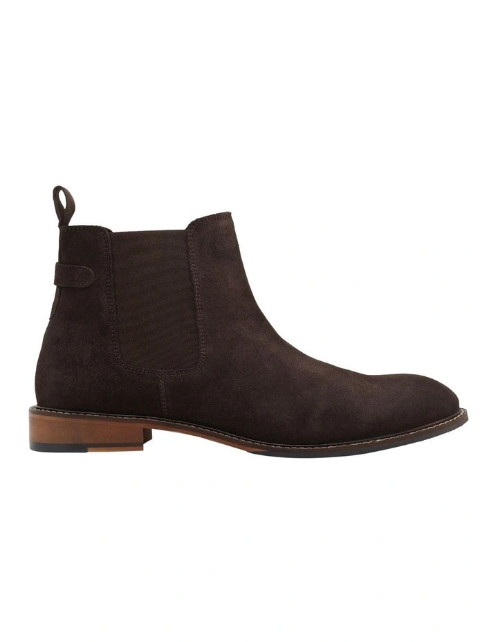 Silas Suede Chelsea Boot in Chocolate