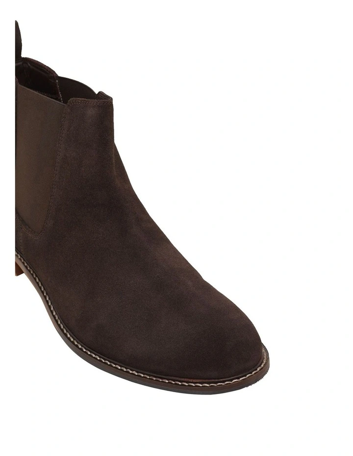 Silas Suede Chelsea Boot in Chocolate