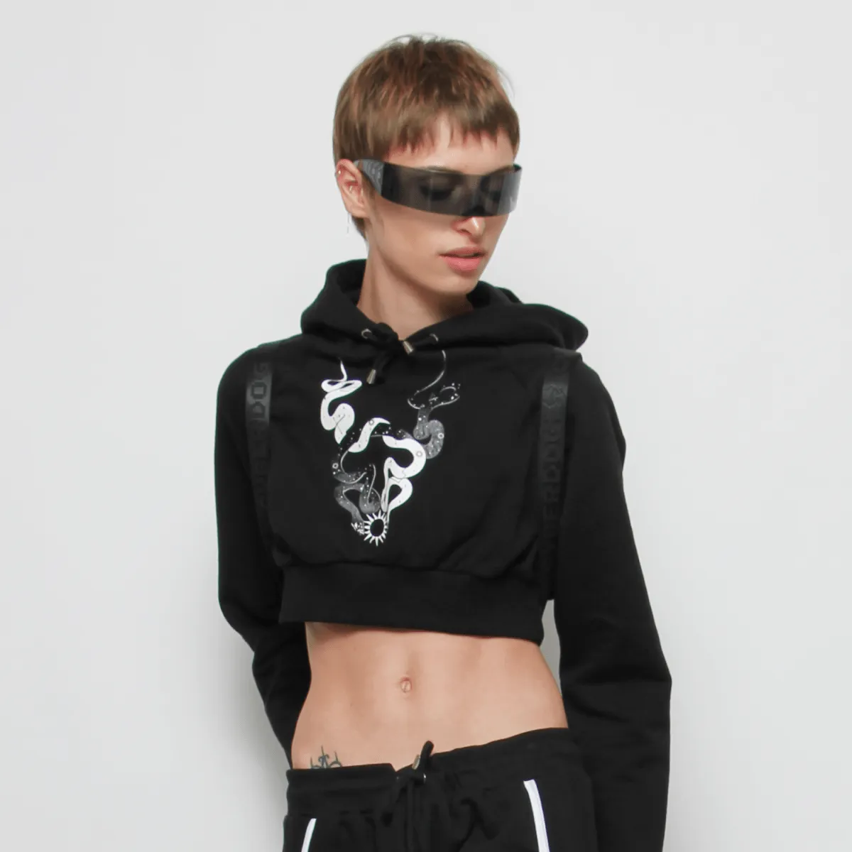 STARGAZER CROP HOODIE BLACK