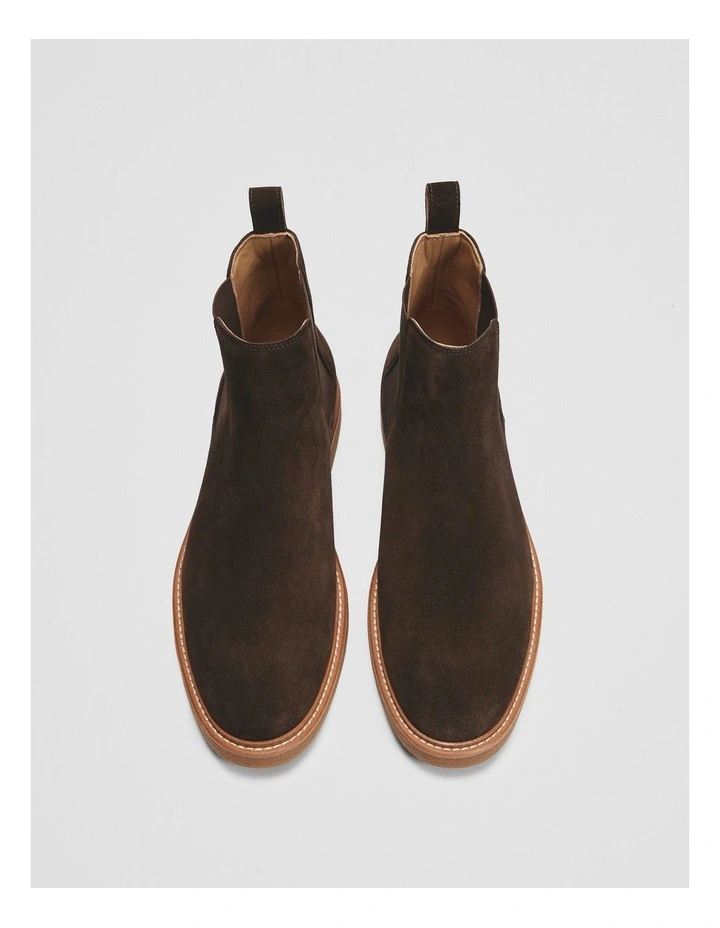 Theo Chelsea Boot in Dark Brown