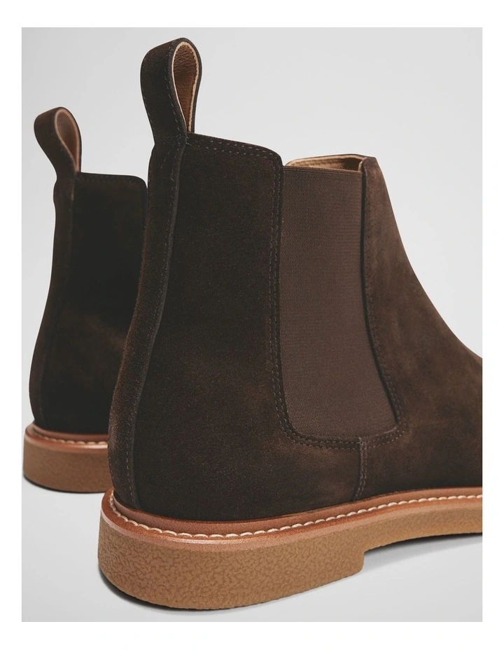 Theo Chelsea Boot in Dark Brown