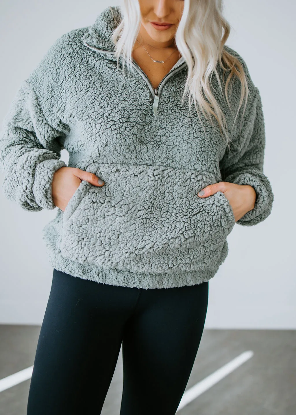 Voyage Sherpa Pullover