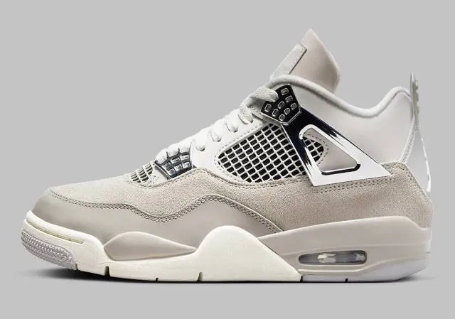 Wmns nike air jordan 4 retro frozen moments